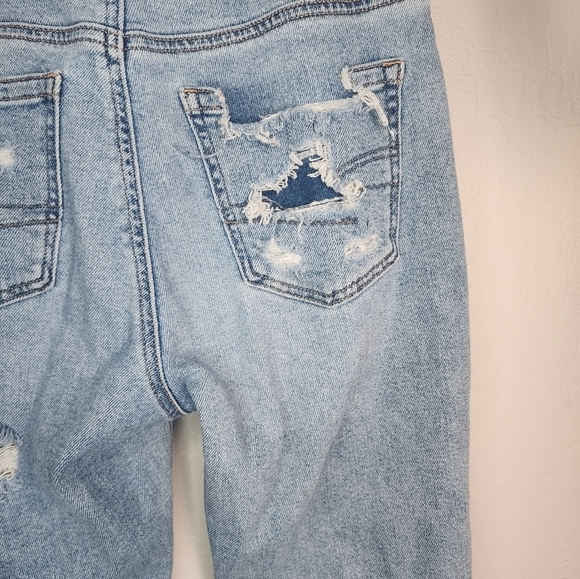 AEO American Eagle High Rise Distressed Skinny Mom Jean Size 00 - Picture 10 of 13